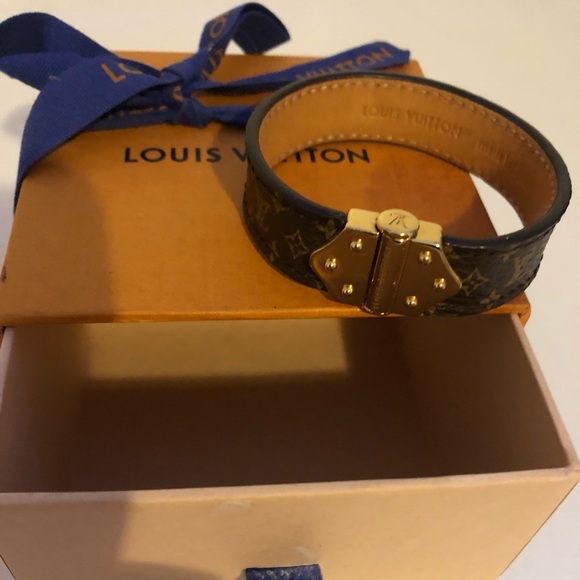 Louis Vuitton bracelet - Picture 1 of 2